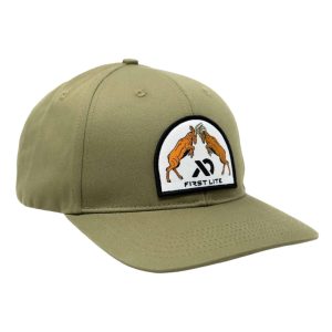 East v West Hat
